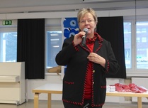 Liisa Jaakonsaari kertoili kuulumisia aiheesta "Minne menet EU?".